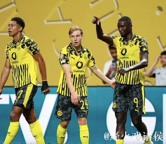 官方:德国裁判希伯特将执法欧冠第6轮毕包vs巴 官方:德国裁判希伯特将执法欧冠第6轮毕包vs巴