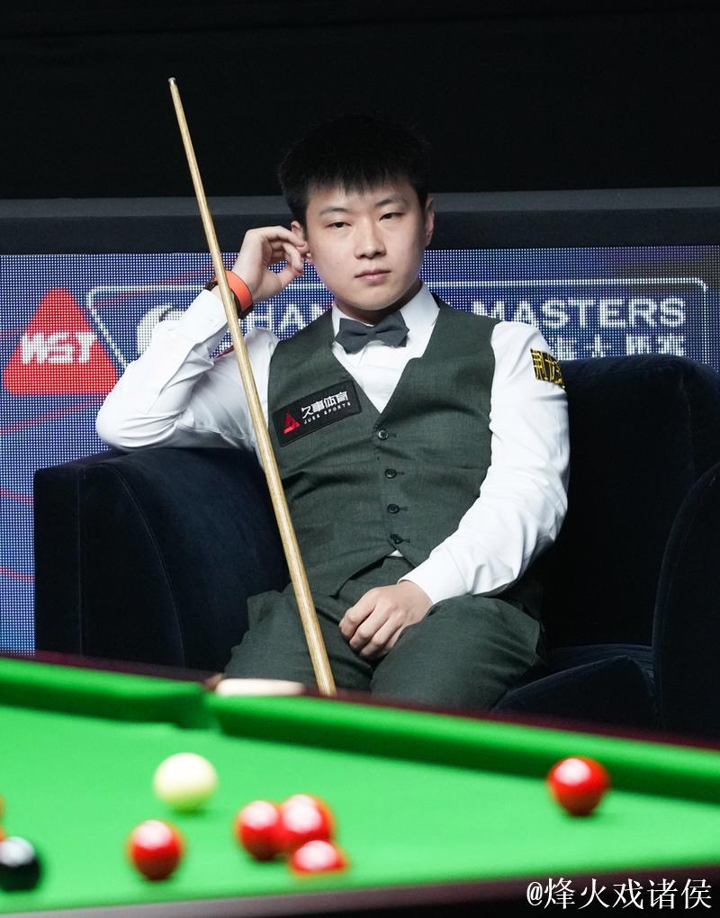 5-4领先被6连败!赵心童遗憾止步上海大师赛半决赛 5-4领先被6连败!赵心童遗憾止步上海大师赛半决赛